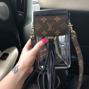 Clear phone purse Louis Vuitton handmade !